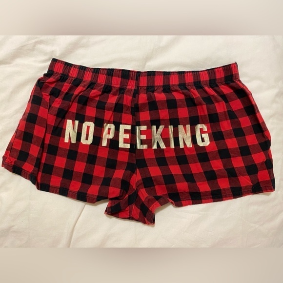 PINK red buffalo plaid shorts - Picture 5 of 5